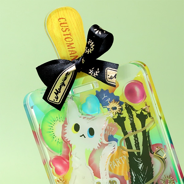 スティックが上向きなのでここにリボンをかけたり缶バッジをひっかけたりできます♪ ※ねこちゃんは販促品の為付属しません。