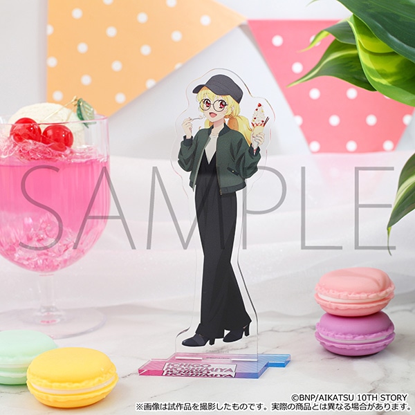 アイカツ！ アクリルスタンド／お忍び食べ歩きVer. 星宮いちご